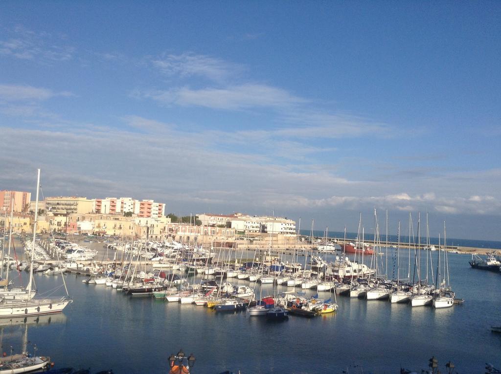 B&B Al Porto Bisceglie Eksteriør bilde