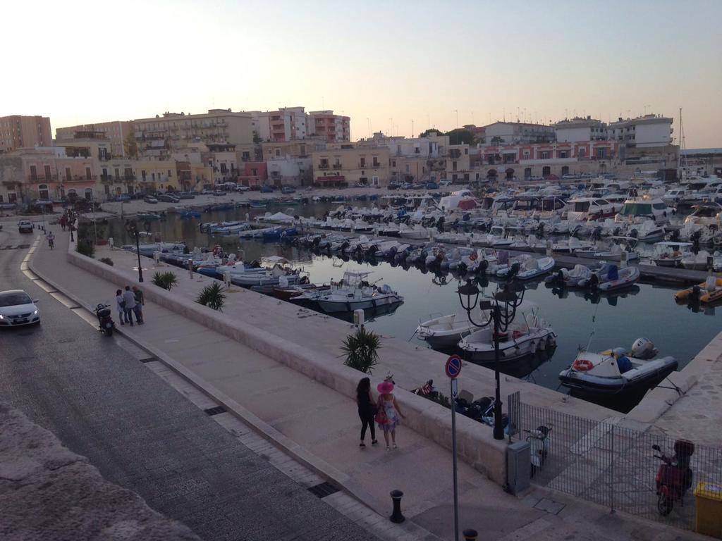 B&B Al Porto Bisceglie Eksteriør bilde
